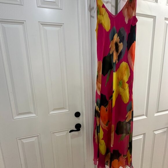 Floral V neck chiffon long dress size medium - Picture 1 of 3